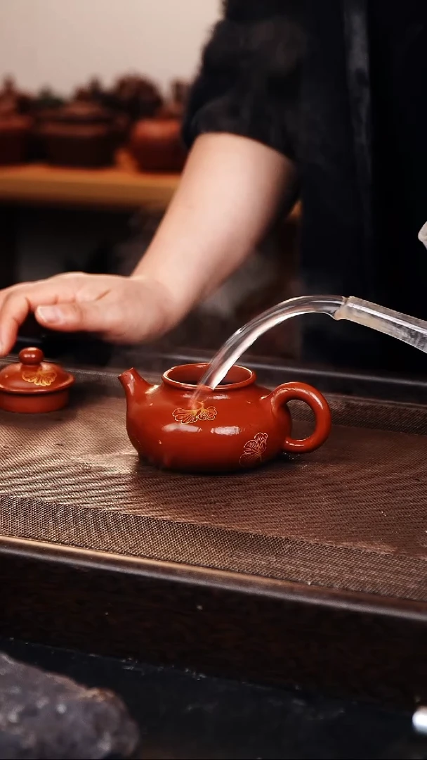 茶壶紫砂峰*原矿紫砂壶