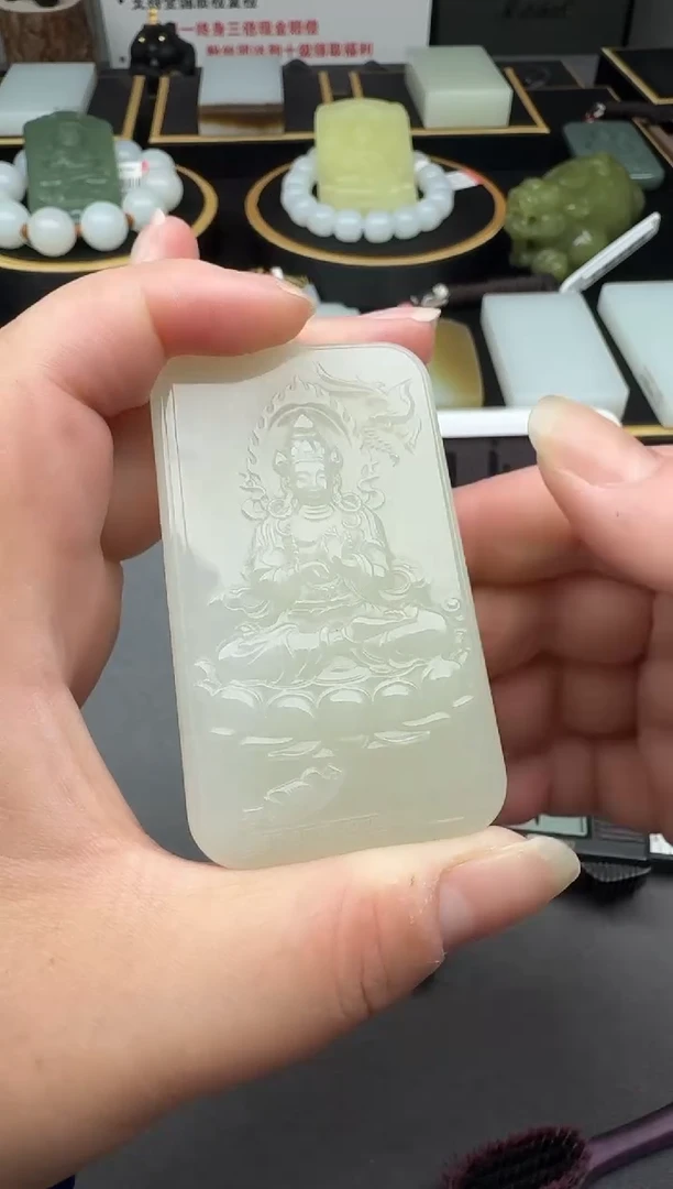 颈饰未镶嵌和田玉4