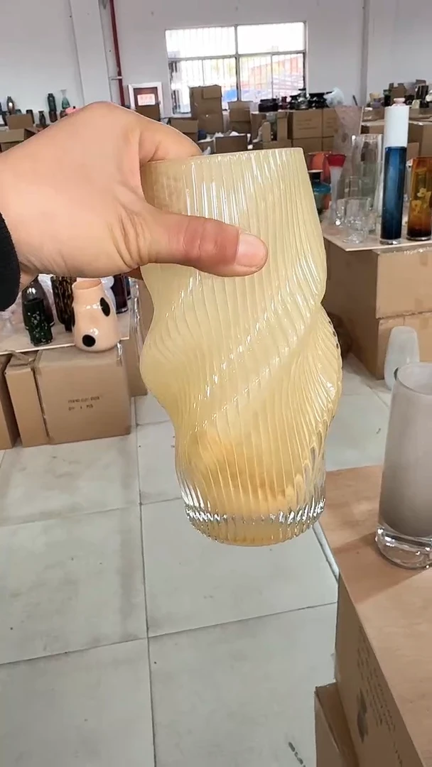 【闪购商品】玻璃奶黄扭扭瓶