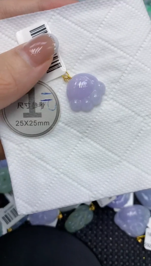颈饰18K金镶嵌翡翠1111111