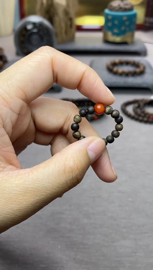 【闪购商品】沉香沉香碎屑白棋戒指