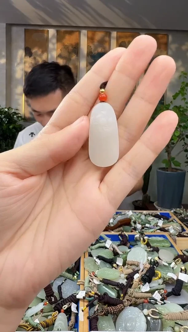 未镶嵌和田玉挂件拍一发一