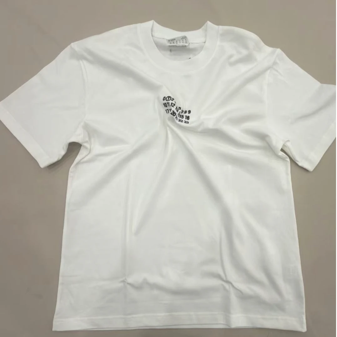 25新款四点刺绣短袖T恤纯棉时尚宽松休闲轻奢百搭情侣圆领短袖T恤