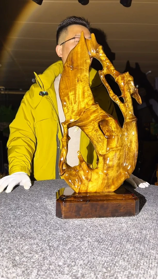 金丝楠木雕款幽*金丝楠木摆件