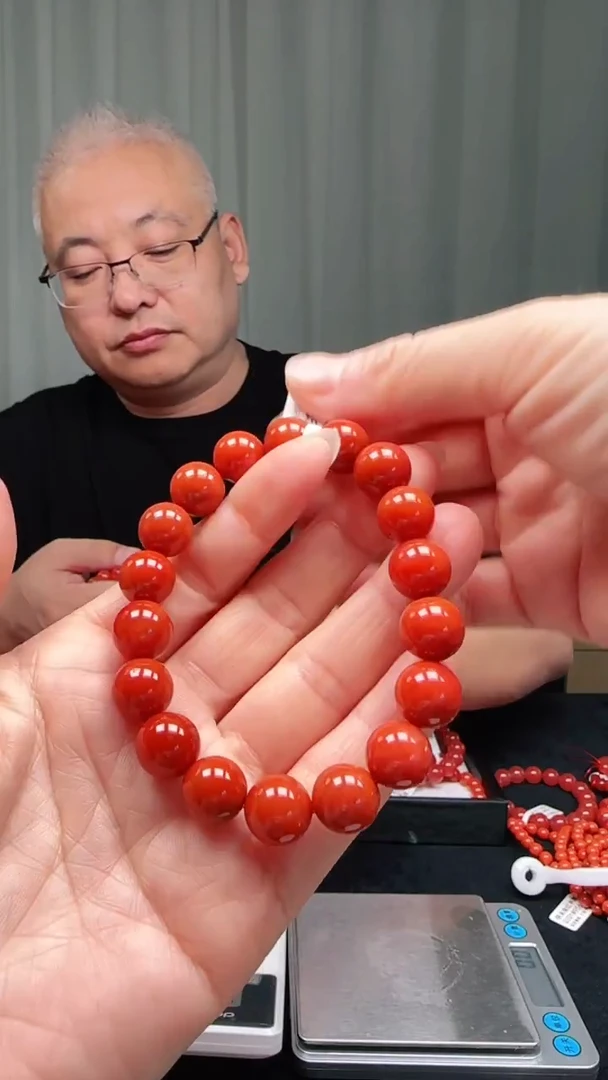 未镶嵌多样性发一件南红玛瑙【云端】11mm保山滴水洞圆珠单圈