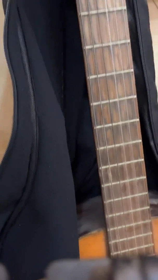 博*中古产品默认微瑕