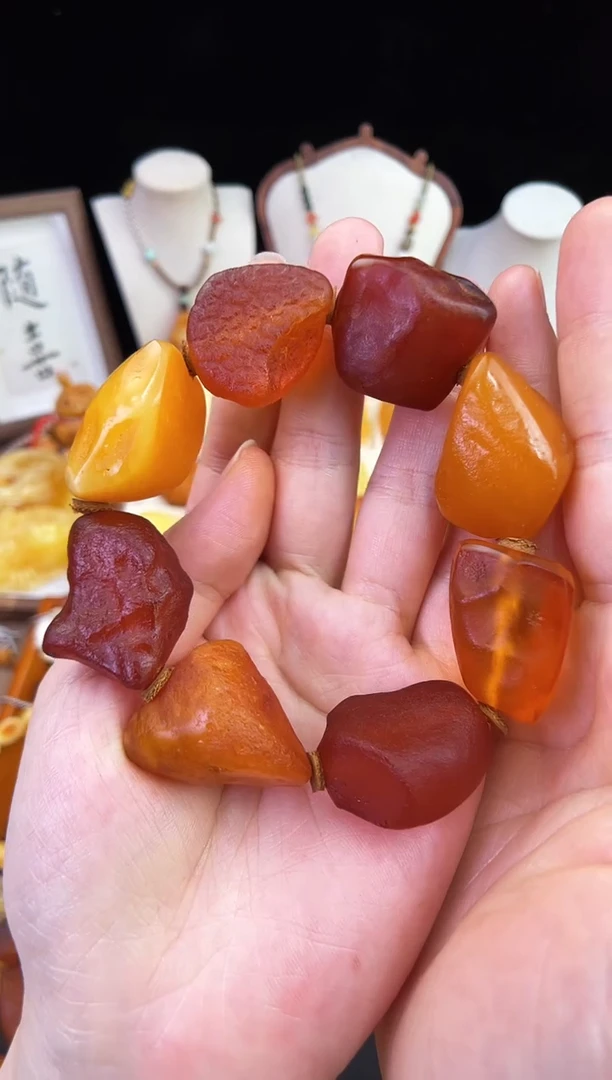 琥珀未镶嵌珠宝奇石喵*吉柒月