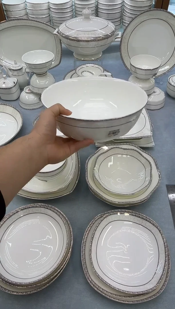 骨瓷玲珑9金鼎一个送大勺一个