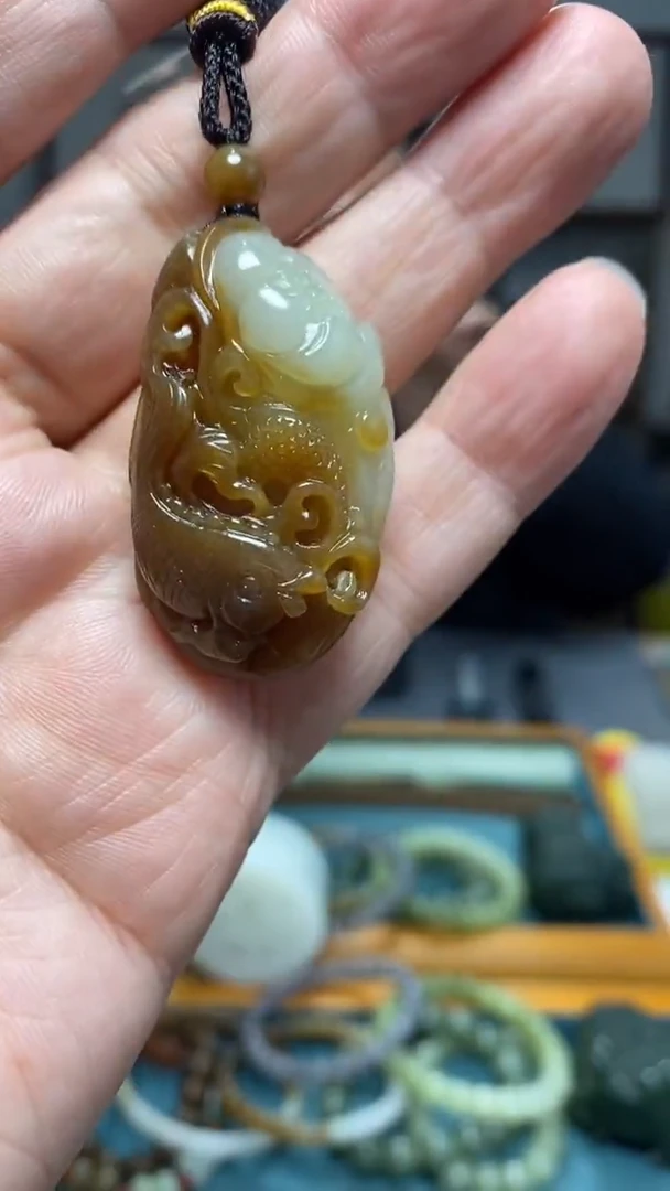 颈饰未镶嵌和田玉116