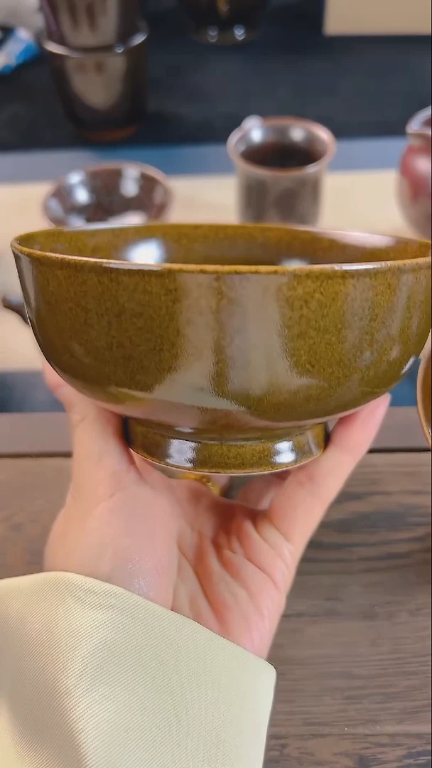 鳝鱼黄色兩才盖碗