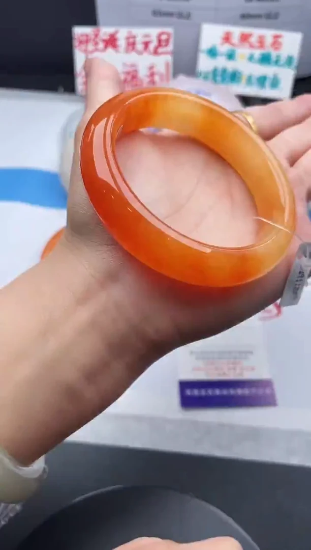 未镶嵌手镯石英质玉j18-HHB58+