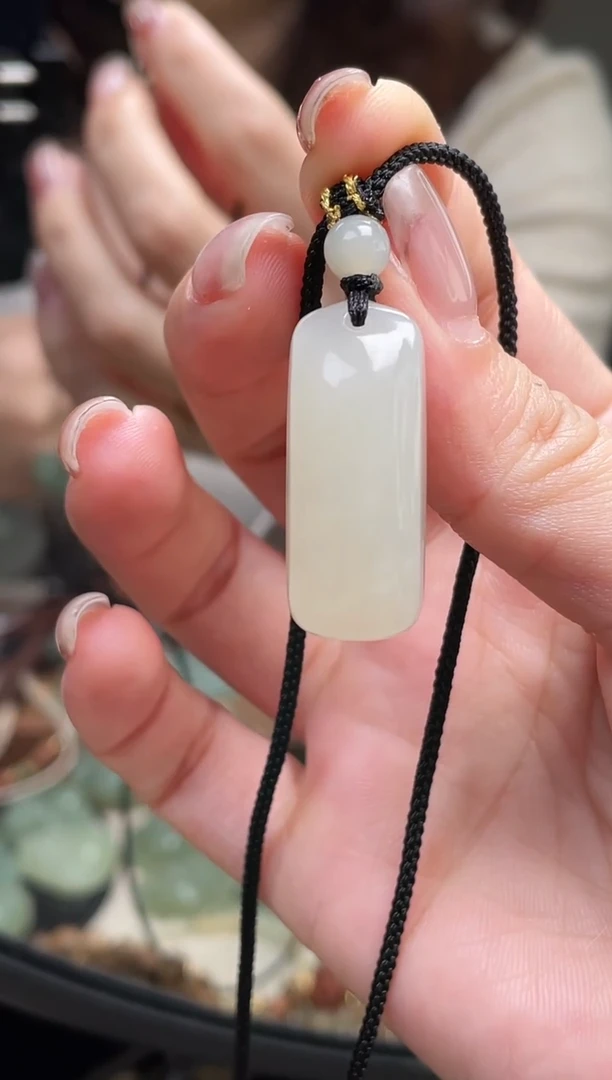 颈饰未镶嵌和田玉福利款