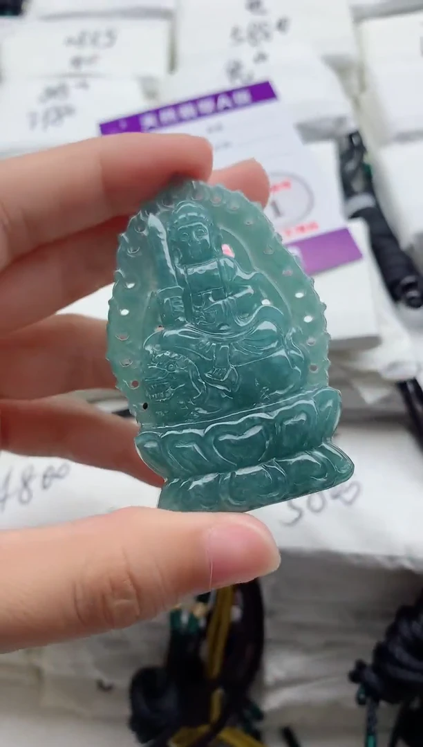颈饰未镶嵌翡翠8