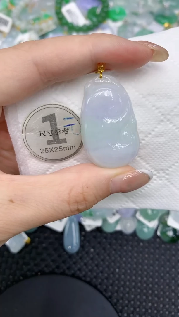 颈饰18K金镶嵌翡翠1111111