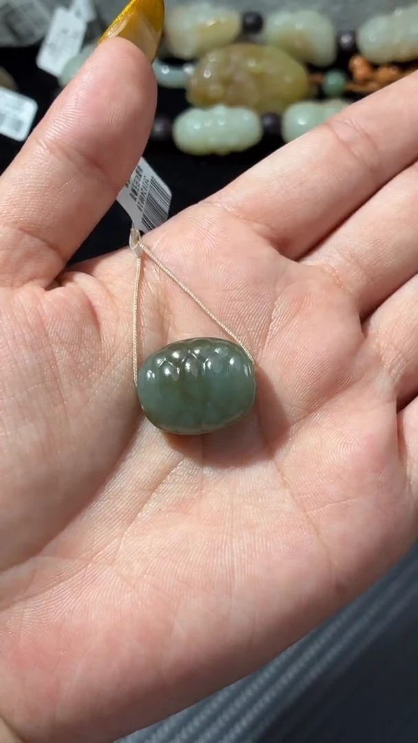 颈饰未镶嵌和田玉（青玉）若羌青玉蓝调吊坠微色差