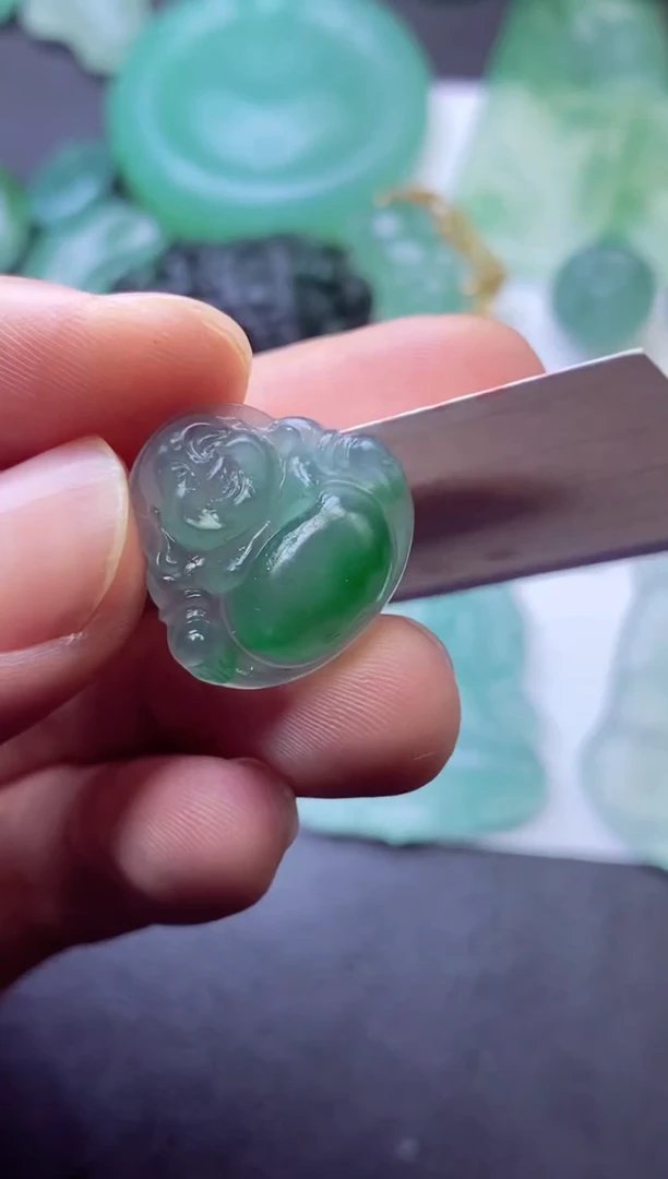 未镶嵌定制翡翠J****nJerry.Chen