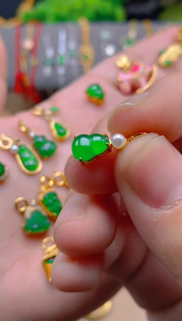 吊坠(不含链)银S925镶嵌翡翠葫芦万能扣