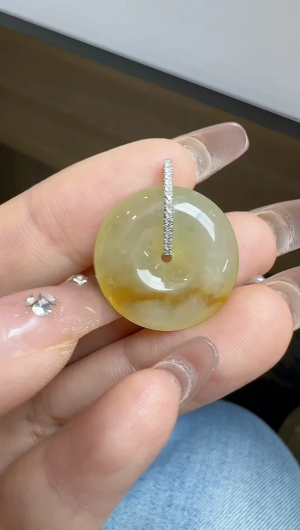 【闪购商品】翡翠吊坠(不含链)18K金镶嵌缅甸翡翠A货挂件