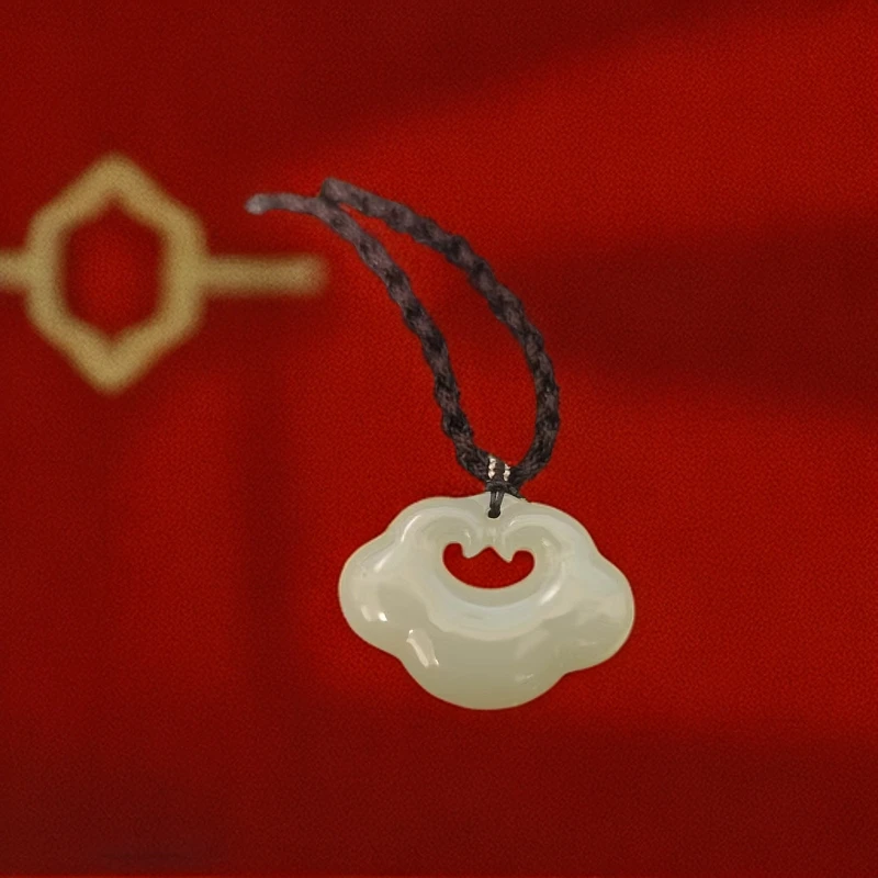 青海格尔木黄口40祥云锁时尚百搭