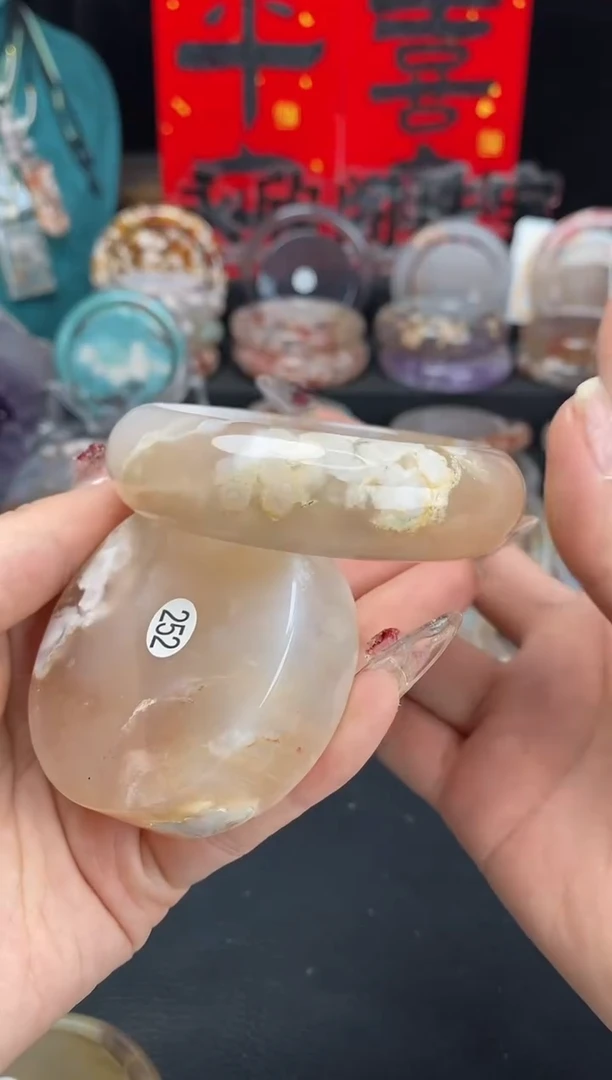 【闪购商品】石英质玉手镯（圆镯）未镶嵌58.9