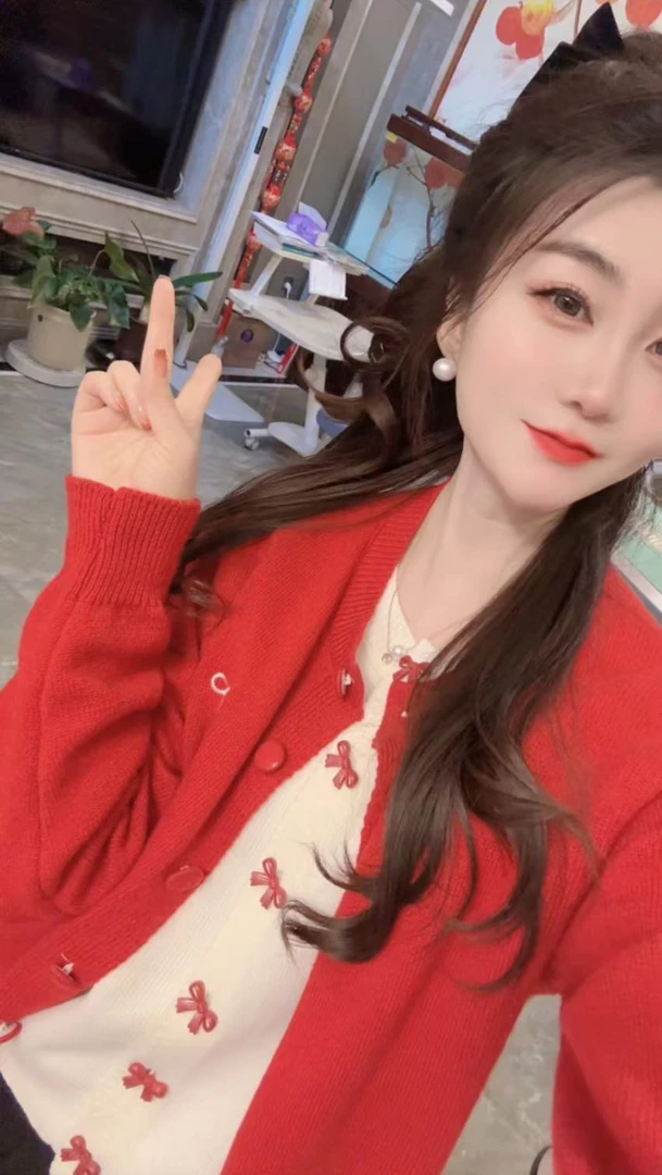 『蝴蝶结Q』时尚百搭休闲舒适简约潮流上衣7706