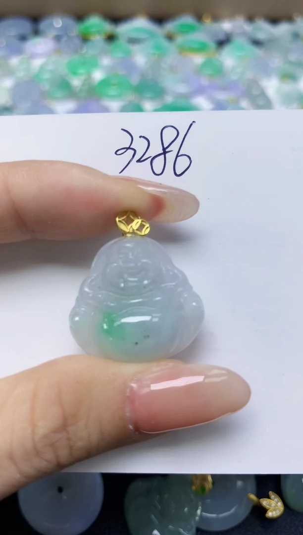 翡翠未镶嵌颈饰天然缅甸翡翠A货