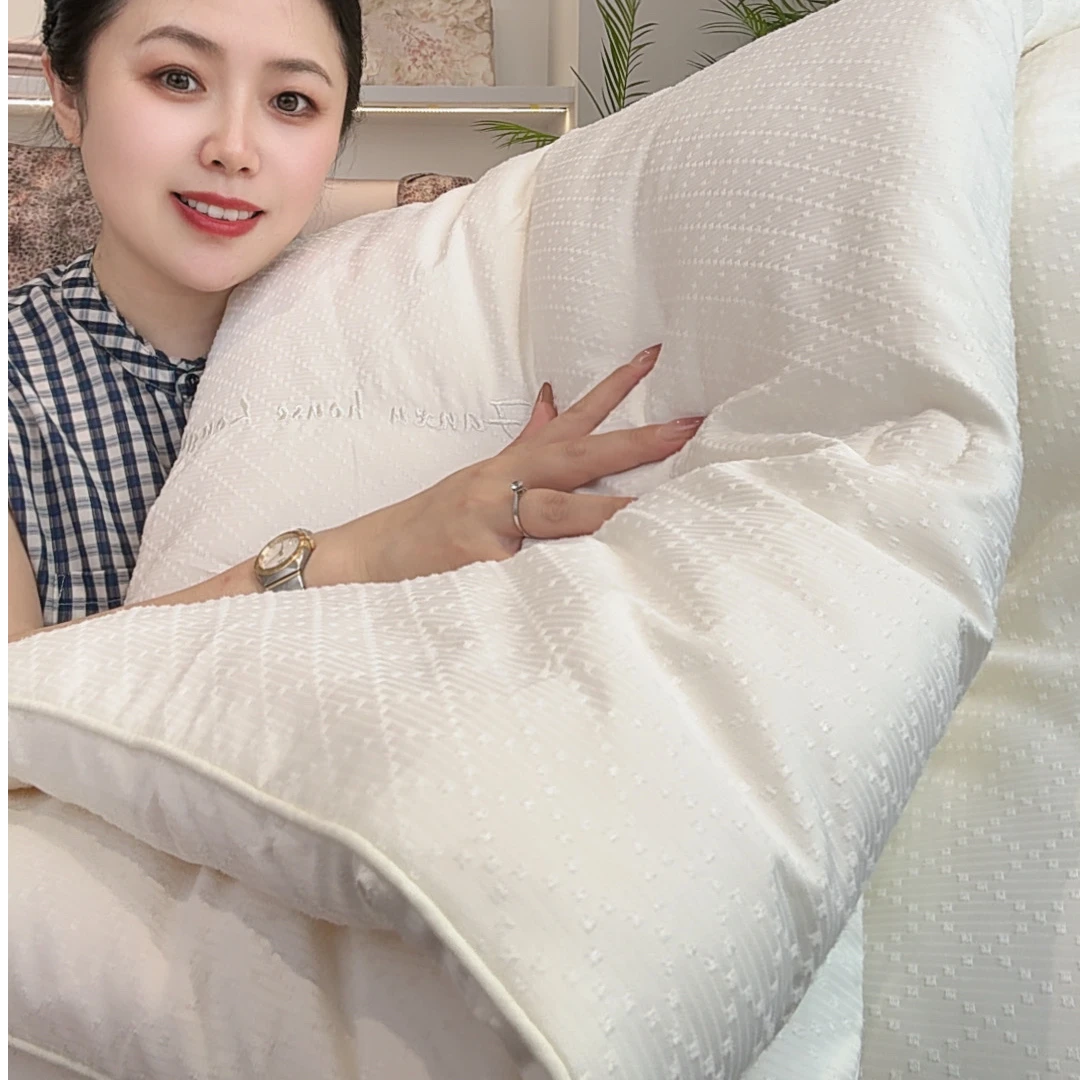 【朵尊】亲肤柔软双面款12斤以下化纤被便携新生儿绒被加厚