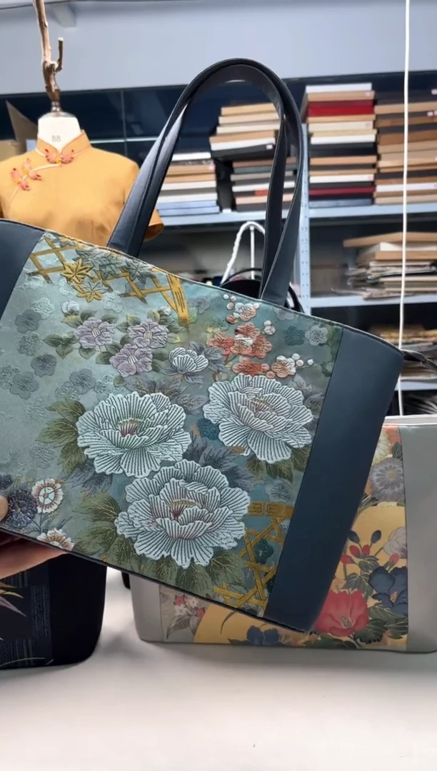 织绣精选默认有色差