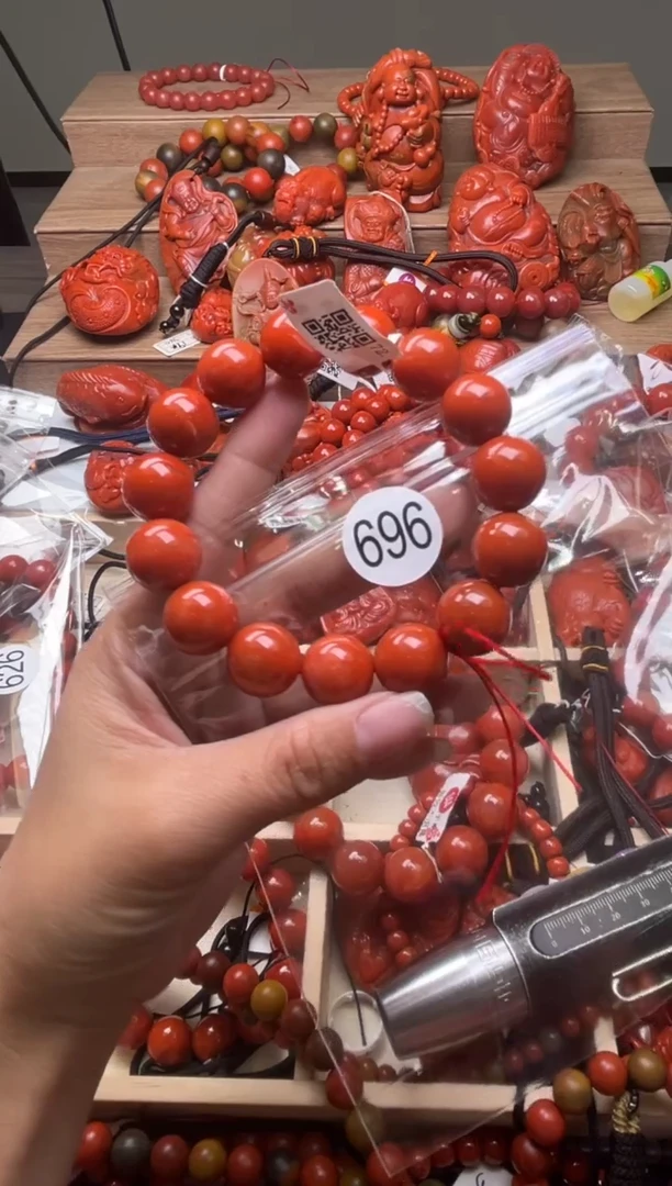 【闪购商品】南红玛瑙珠宝奇石未镶嵌696-15+