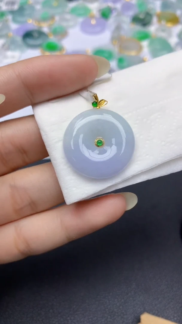 颈饰18K金镶嵌翡翠天然缅甸a货翡翠百元以上9元证书费自理