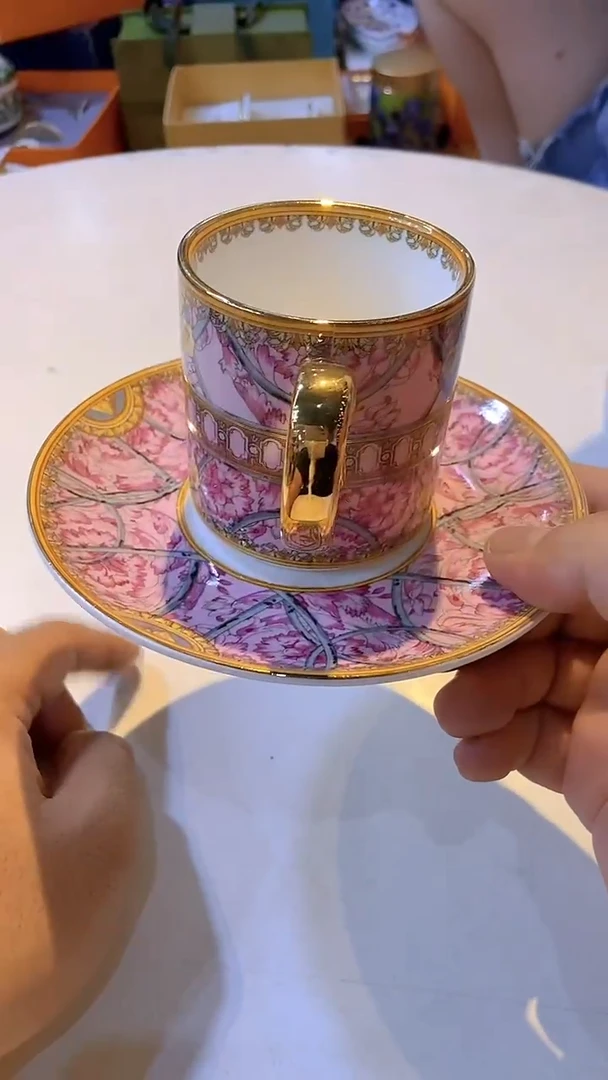 杯鸿辉家品牌瓷器，京东包邮！