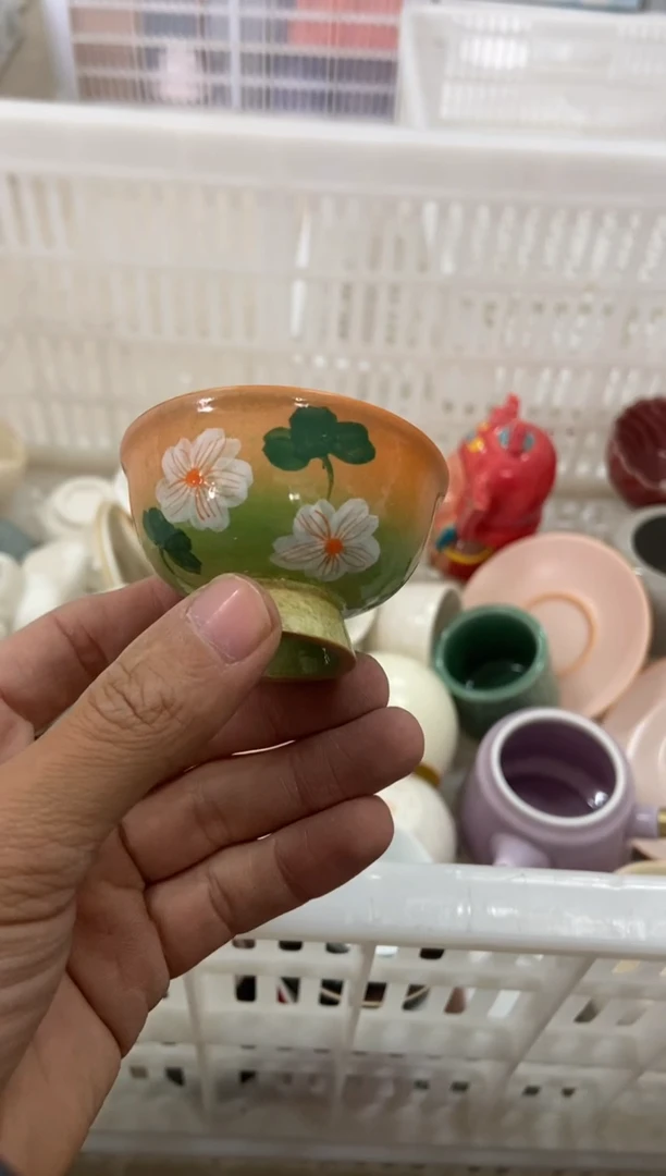 杯子瓷无运费险有瑕疵的摄影的产品有使用过的痕迹有点脏介意勿拍