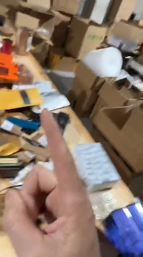 晚上银手指·····