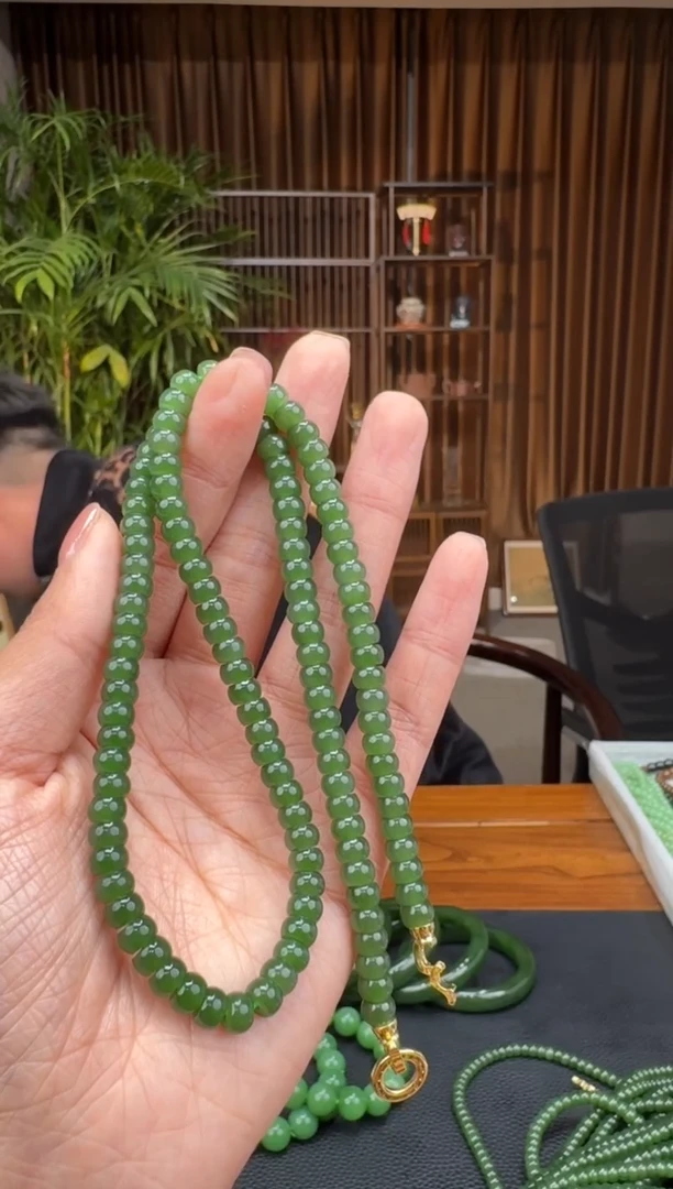 【闪购商品】和田玉77未镶嵌2.26维嘉多样性发货