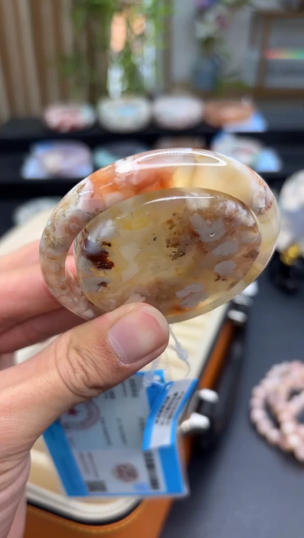 【闪购商品】石英质玉手镯未镶嵌C870(55圈赠送镯心)