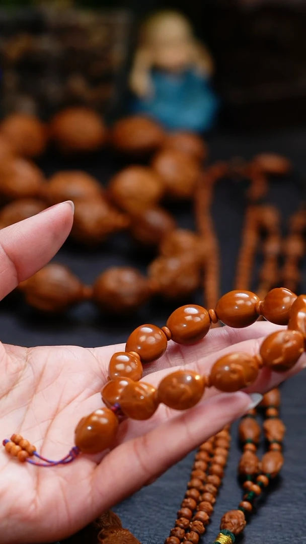 【闪购商品】橄榄核吊坠橄榄核