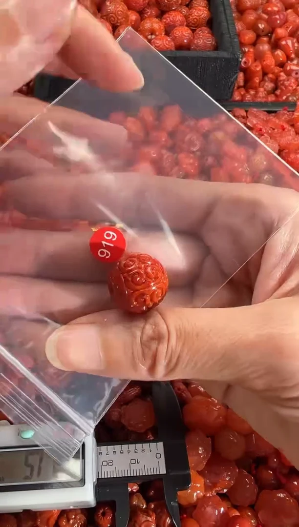 【闪购商品】南红玛瑙颈饰未镶嵌1