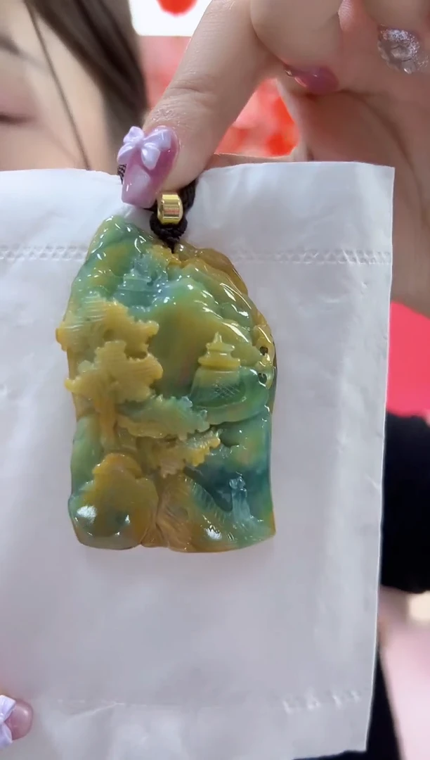 翡翠未镶嵌颈饰孤品山水牌宽