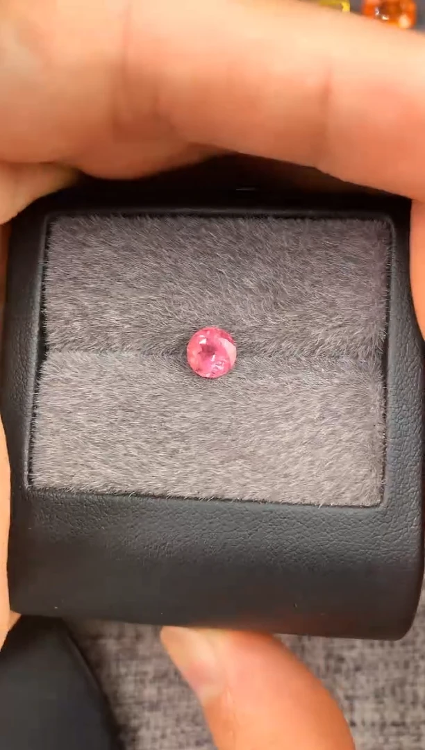 未镶嵌裸石定制碧玺用****0圆型 粉色调 1.30ct