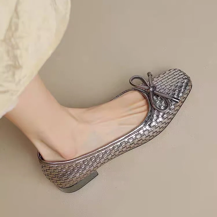 真皮断码清仓蝴蝶结浅口单鞋女粗跟2025春季新款方头低跟软底女鞋