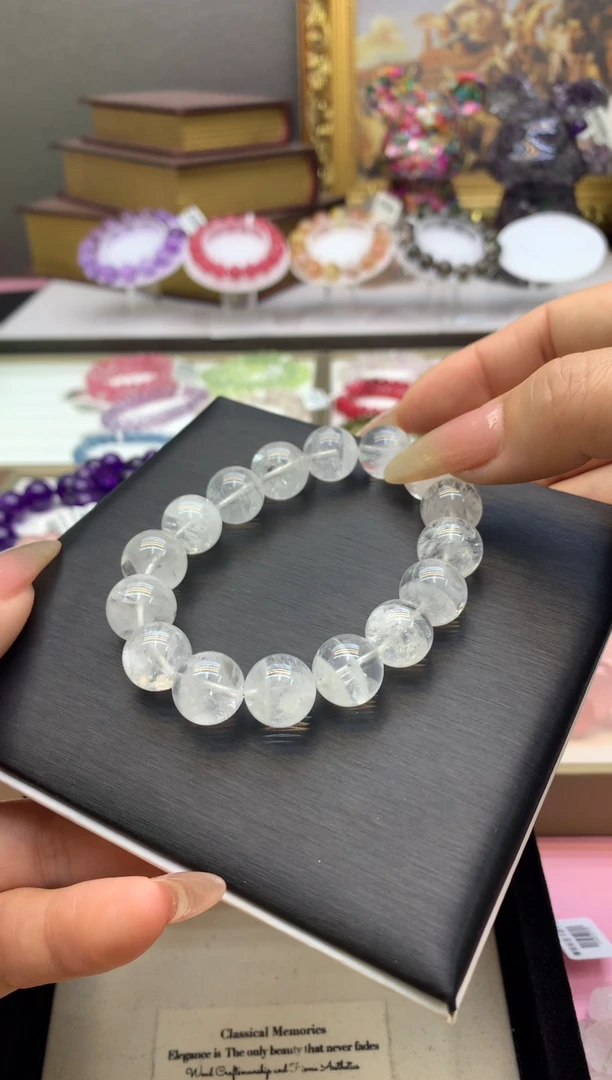 【闪购商品】水晶手串未镶嵌千层奶白幽灵13+（颜色以实物为主）