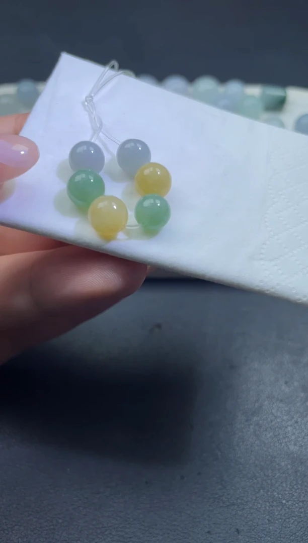 【闪购商品】翡翠颈饰未镶嵌BBBBB141