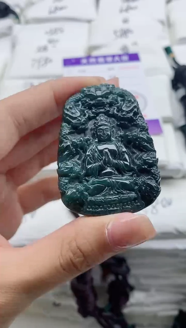 颈饰未镶嵌翡翠8