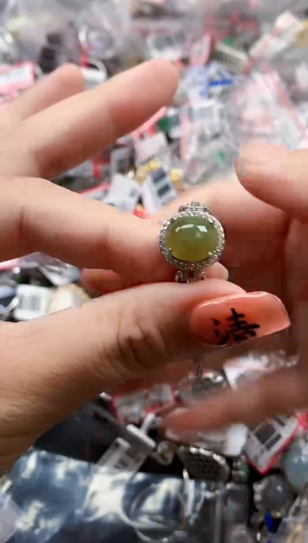 银S925镶嵌戒指翡翠天然A货缅甸翡翠
