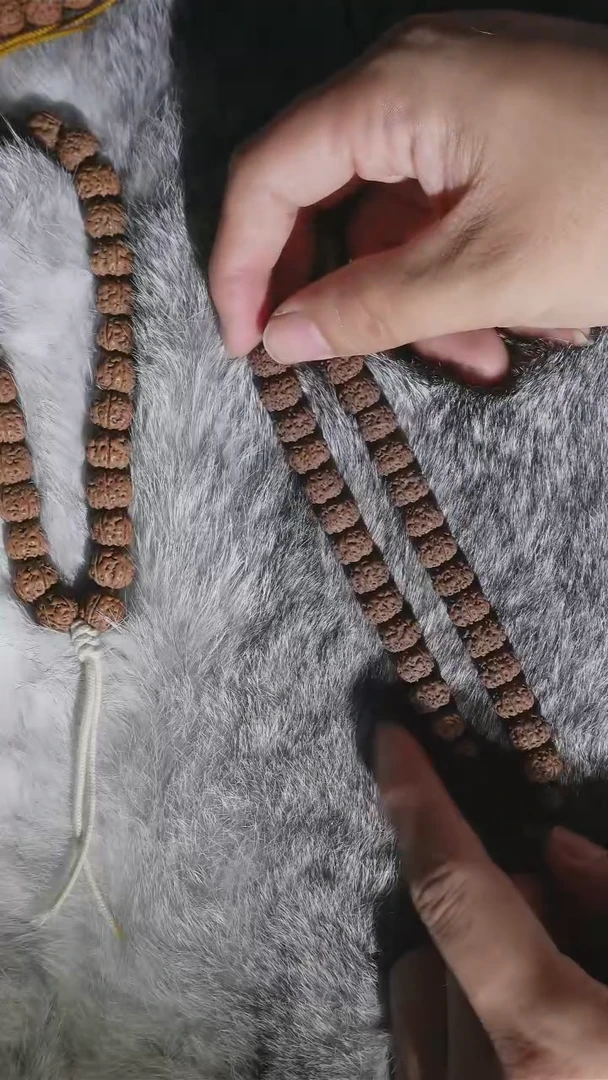 金刚菩提手串老树平细手串10+