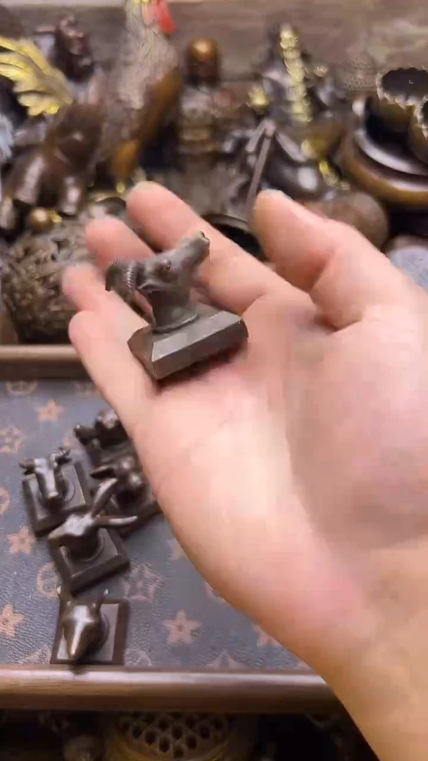 精美铜器，点击即可下单