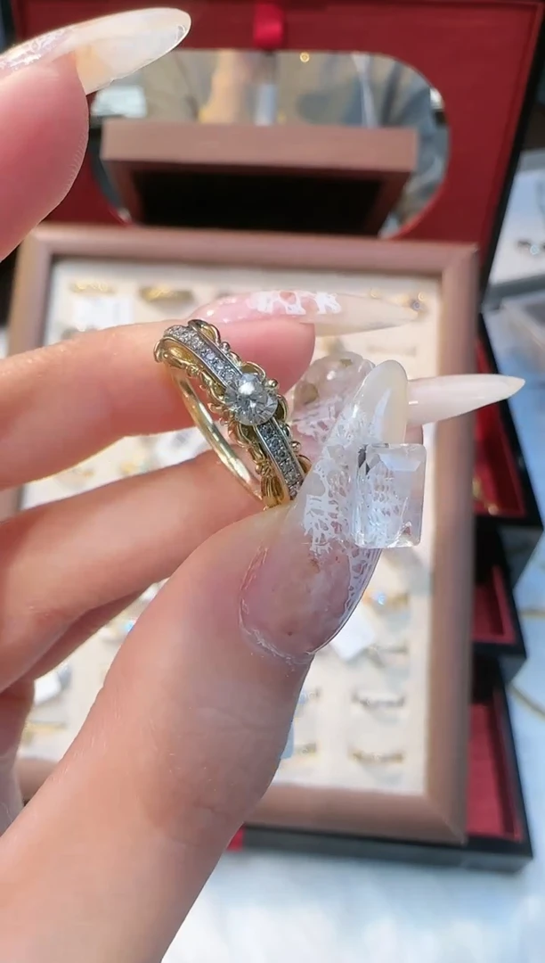 【闪购商品】钻石戒指/指环18K金镶嵌雕花钻戒14#