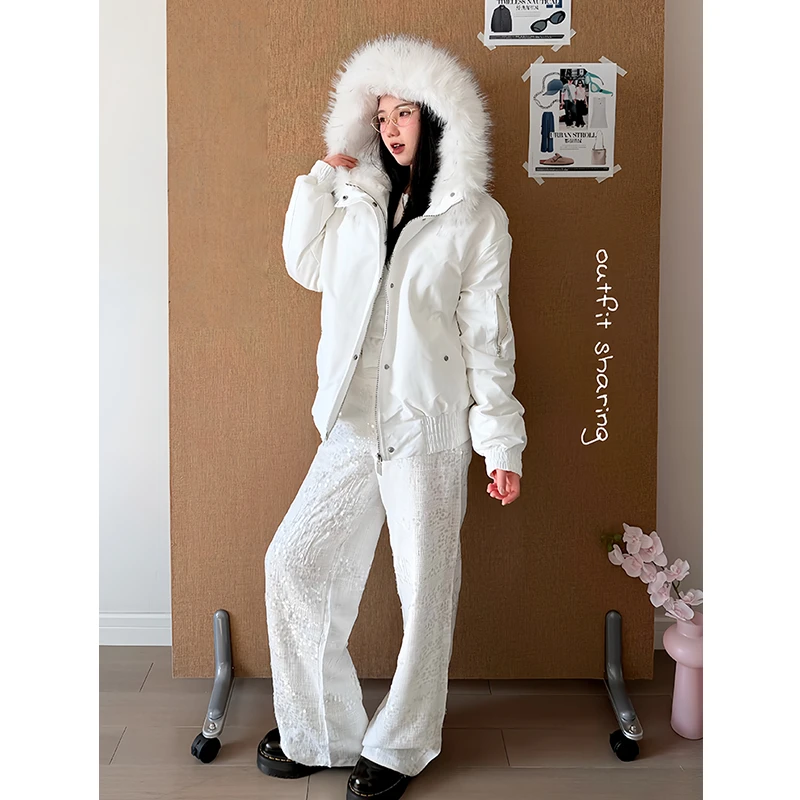 白色短款羽绒服女2025年冬季新款高级感90白鸭绒大毛领加厚派克服