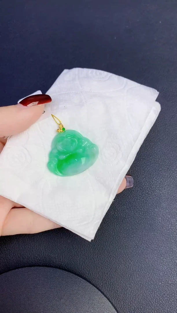 颈饰18K金镶嵌翡翠缅甸天然翡翠A货