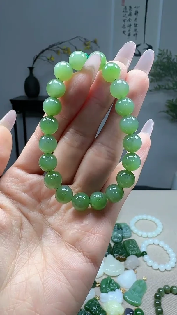 未镶嵌和田玉挂件10